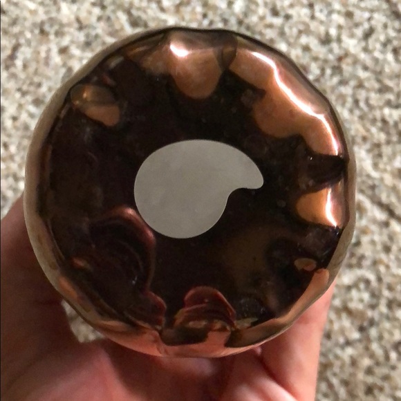 S’well rose gold bottle - Picture 2 of 4